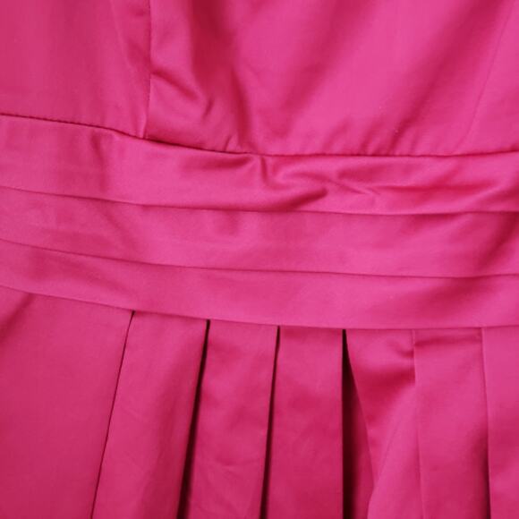 2 For $5 Sale David’s Bridal Berry Spaghetti Strap Cocktail Dress Size 6 - Picture 6 of 13